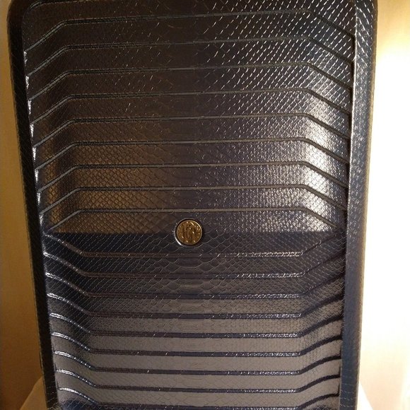 COPY - ROBERTO CAVALLI 24" DESIGNER SUITCASE SNAKESKIN/NAVY  EXPANDABLE SPINNER… - Picture 1 of 10